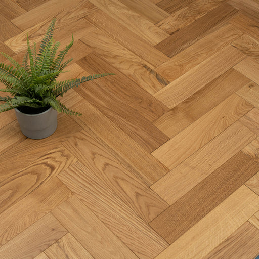 Herringbone Oak Engineered Flooring - Natural Oak UV Lacquered - Warwick