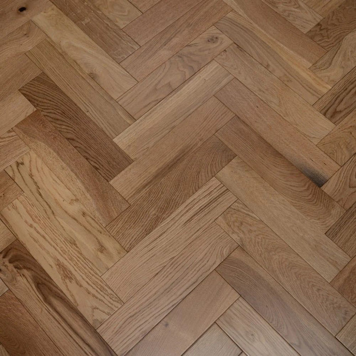 Herringbone Oak Engineered Flooring - Natural Oak UV Oiled - Warwick