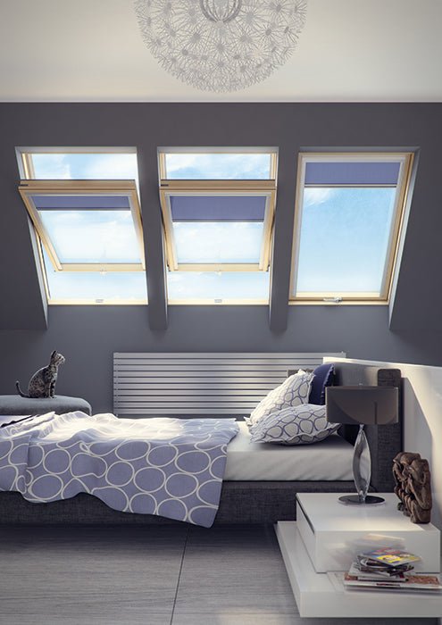 Centre Pivot Roof Window – White Acrylic Coated Pine (114cm x 118cm)
