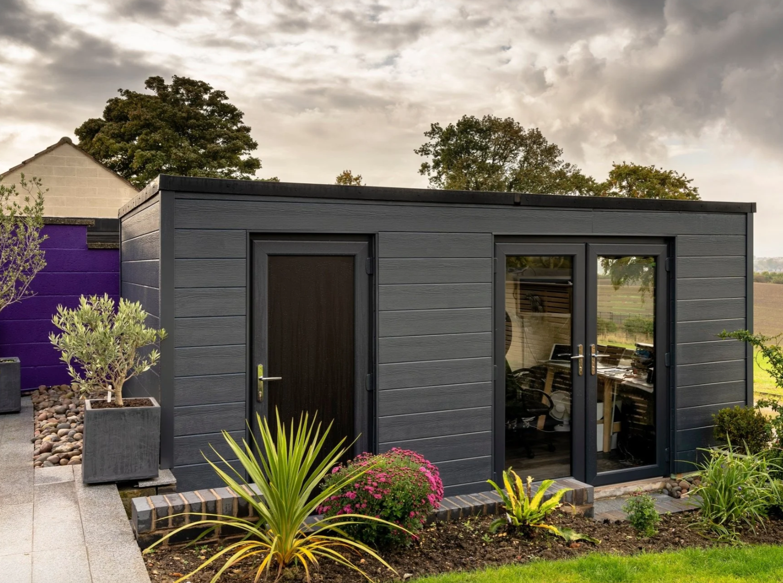 Enhance Your Home Renovation with James Hardie VL Plank Cedar Cladding