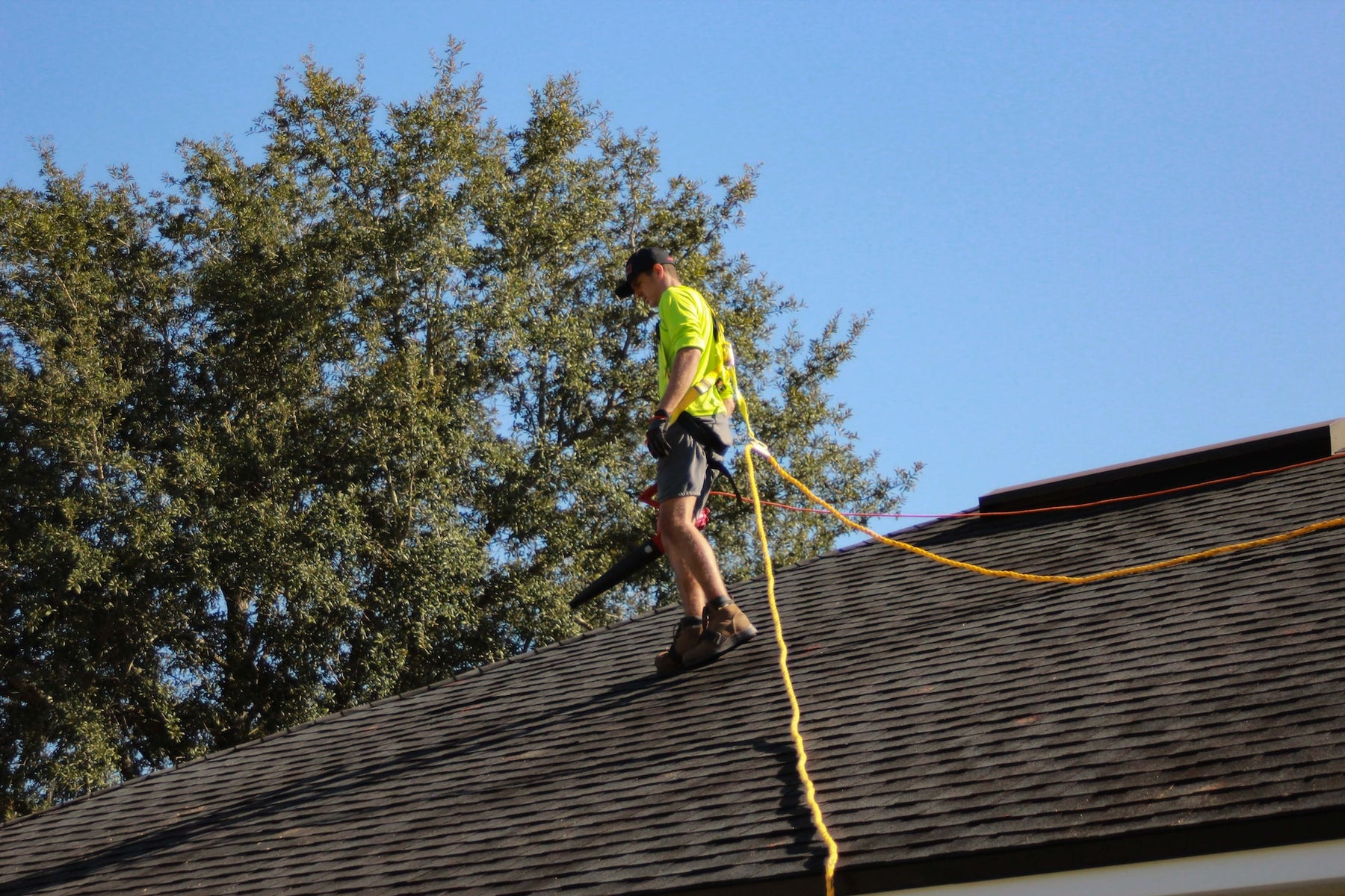 Timing Matters: Knowing When It's the Best Time to Replace Your Roof