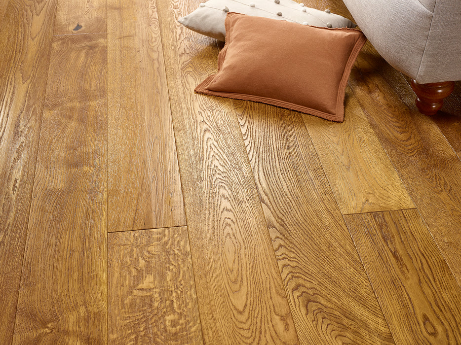20mm Deep Brushed Handscraped Golden Brushed & Lacquered Engineered Oak
