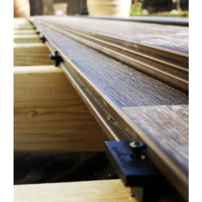 Composite Decking Locking Clip