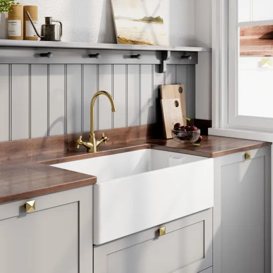 Arley Pro 795mm x 460mm x 245mm Fireclay White Single Bowl Belfast Sink With Offset Waste And Weir Overflow