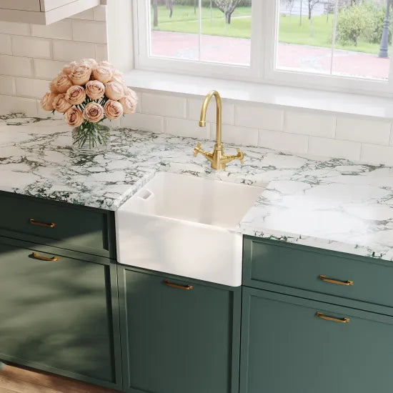 Arley Pro 460mm x 380mm x 205mm Fireclay White Single Bowl Belfast Sink With Offset Waste And Weir Overflow
