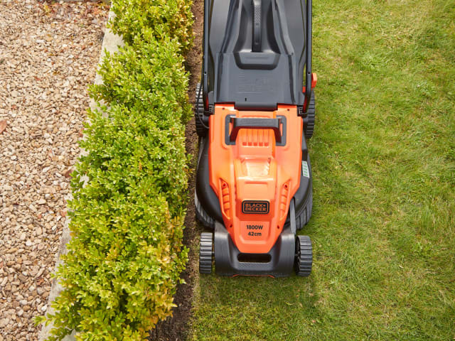 BEMW481BH Mower with Bike Handle 42cm 1800W 240V