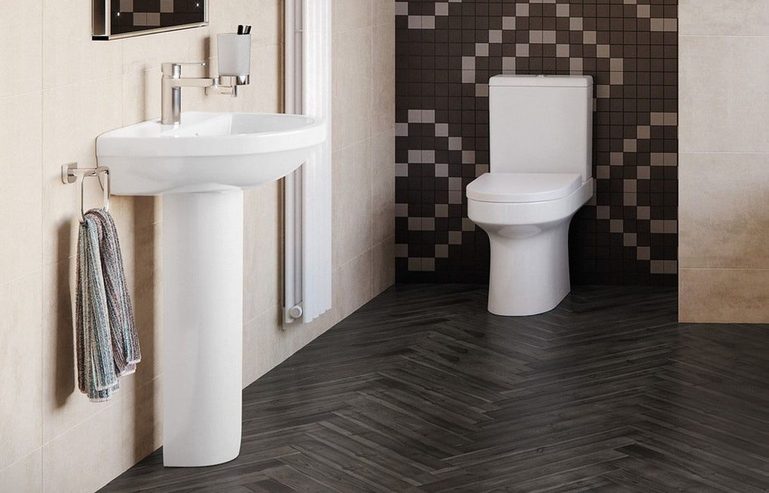 Laurentine 4-Piece Ceramics Suite