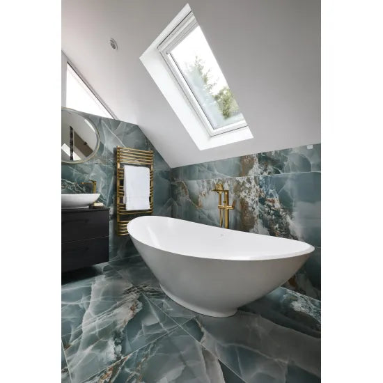 BC Designs Kurv 1890mm Matt White Freestanding Bath
