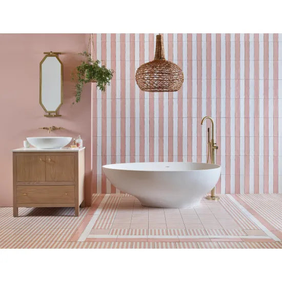 BC Designs Gio 1645mm  Freestanding Bath