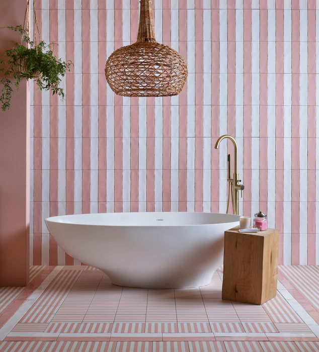 BC Designs Gio 1645mm  Freestanding Bath