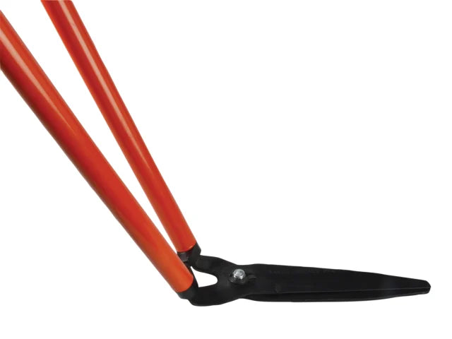 P74 Long Handled Lawn Shears