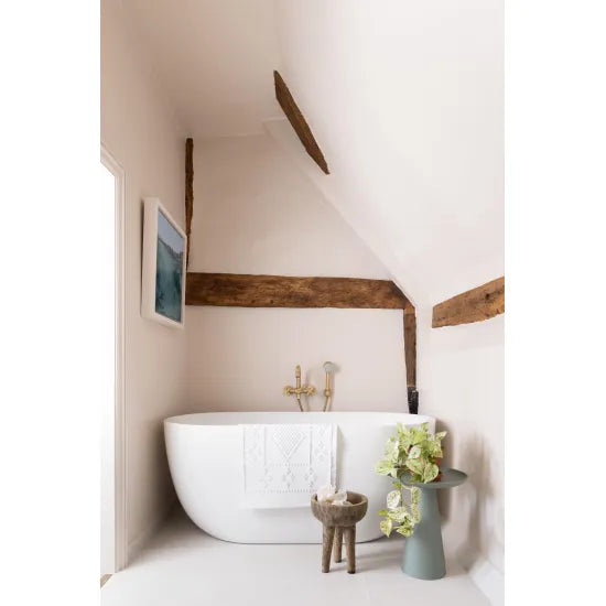 BC Designs Dinkee 1500mm Freestanding Bath With Waste