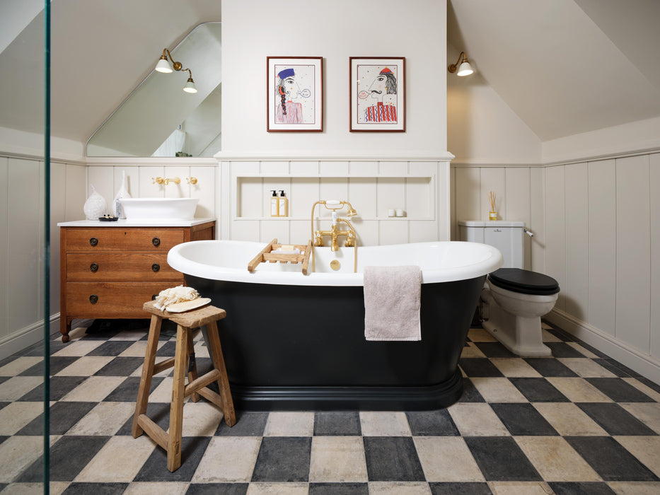 BC Designs 1700mm Freestanding Boat Bath