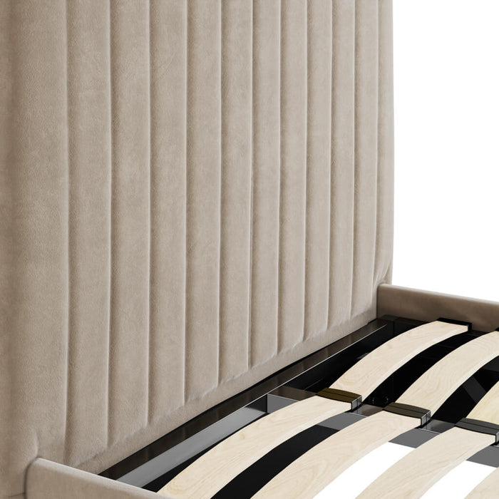 Berlin Tall Bed