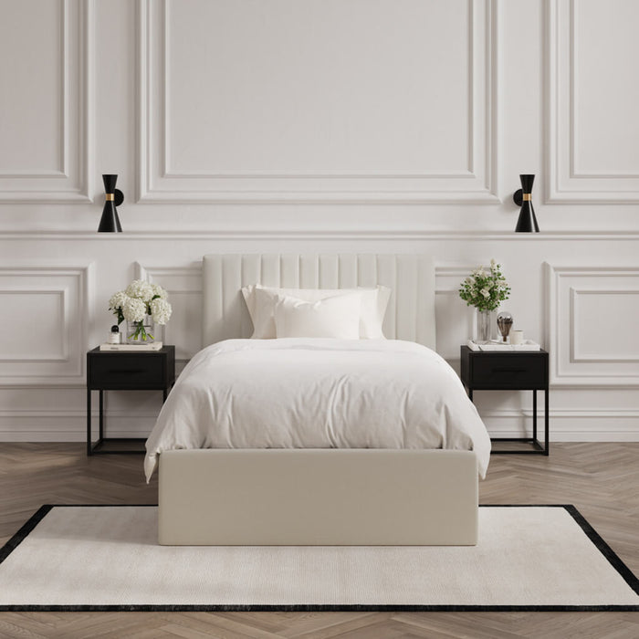 Berlin  Bed