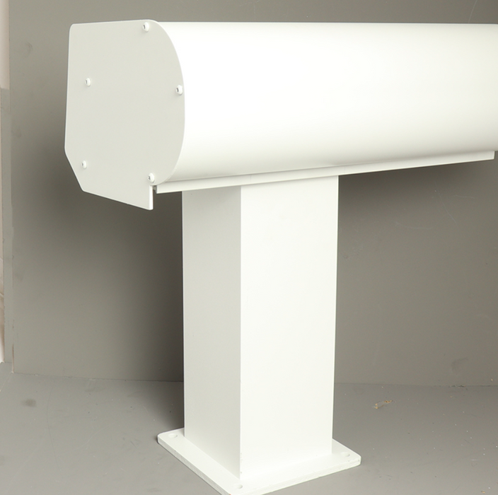 Bosco Veranda - Traffic White - Round Gutter - Square with Base Plate