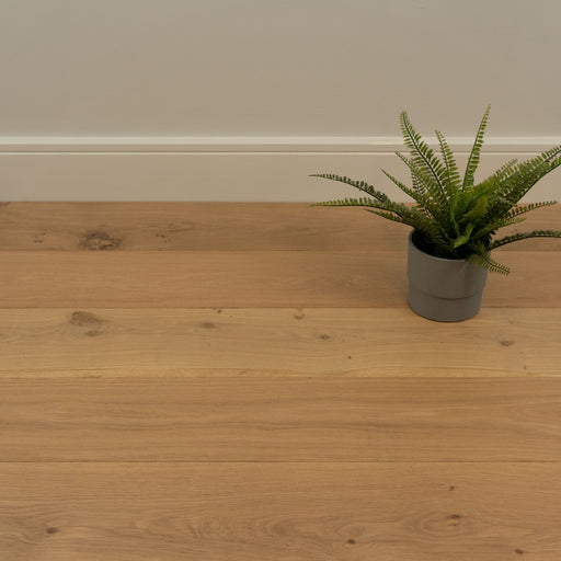 Herringbone Oak Engineered Flooring - Scandinavian Oak UV Oiled - Elwood