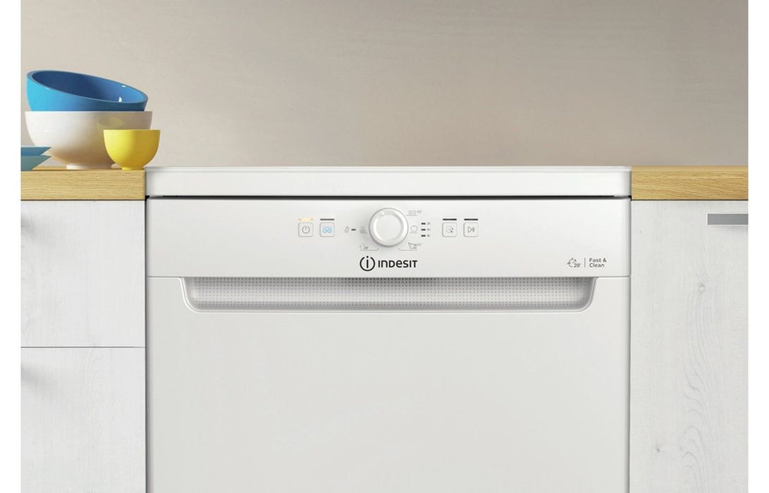 Indesit D2F HK26 UK F/S 14 Place Dishwasher - White