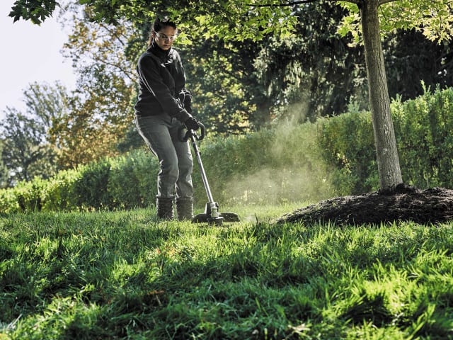DCMAS5713X1 XR FlexVolt Split Boom System + Grass Trimmer 54V 1 x 3.0Ah Li-ion