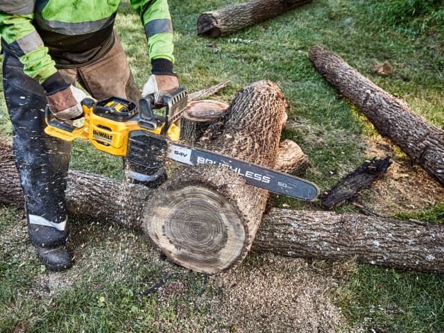 DCMCS575X XR FlexVolt Chainsaw 50cm Bar 54V 1 x 3.0Ah Li-ion