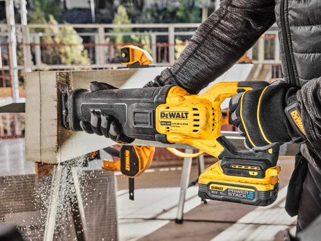 DCS386H2T XR Advantage Reciprocating Saw 18V 2 x POWERSTACK™ 5.0Ah Li-ion
