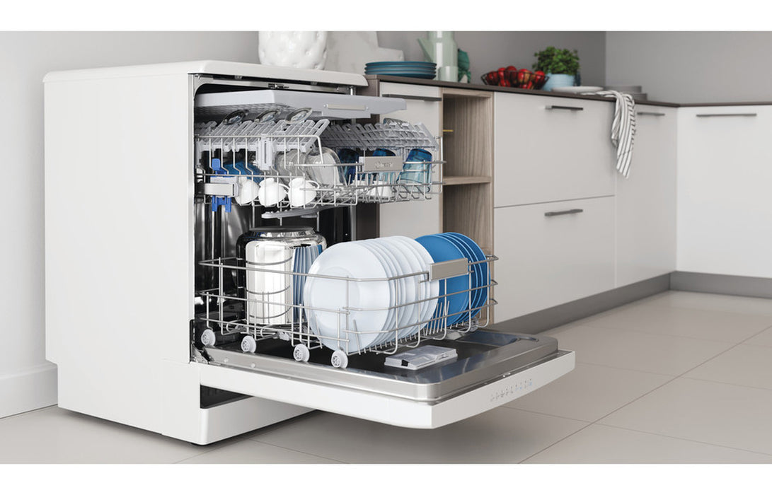 Indesit DFO 3T133 F UK F/S 14 Place Dishwasher - White