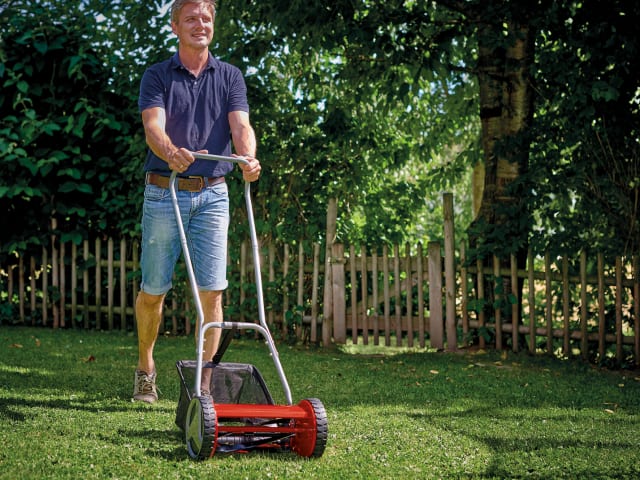 GC-HM 300 Hand Push Lawnmower 30cm