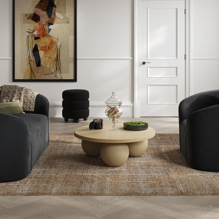 Emi  Pouffe