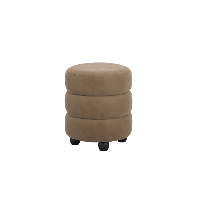 Emi  Pouffe