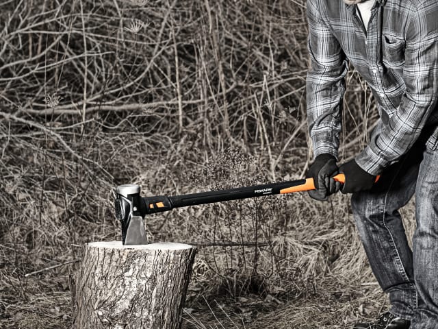 IsoCore Builder's Axe