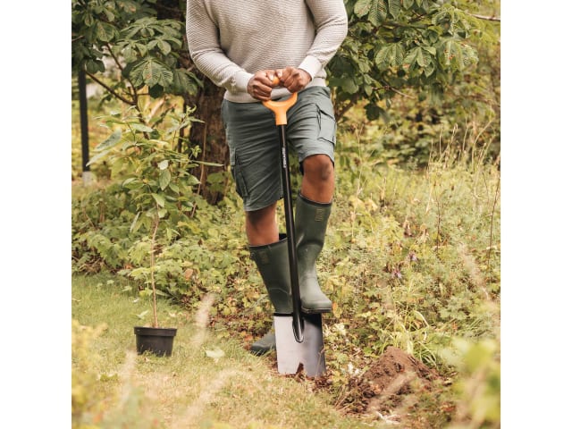 Solid™ Metal Rounded Spade