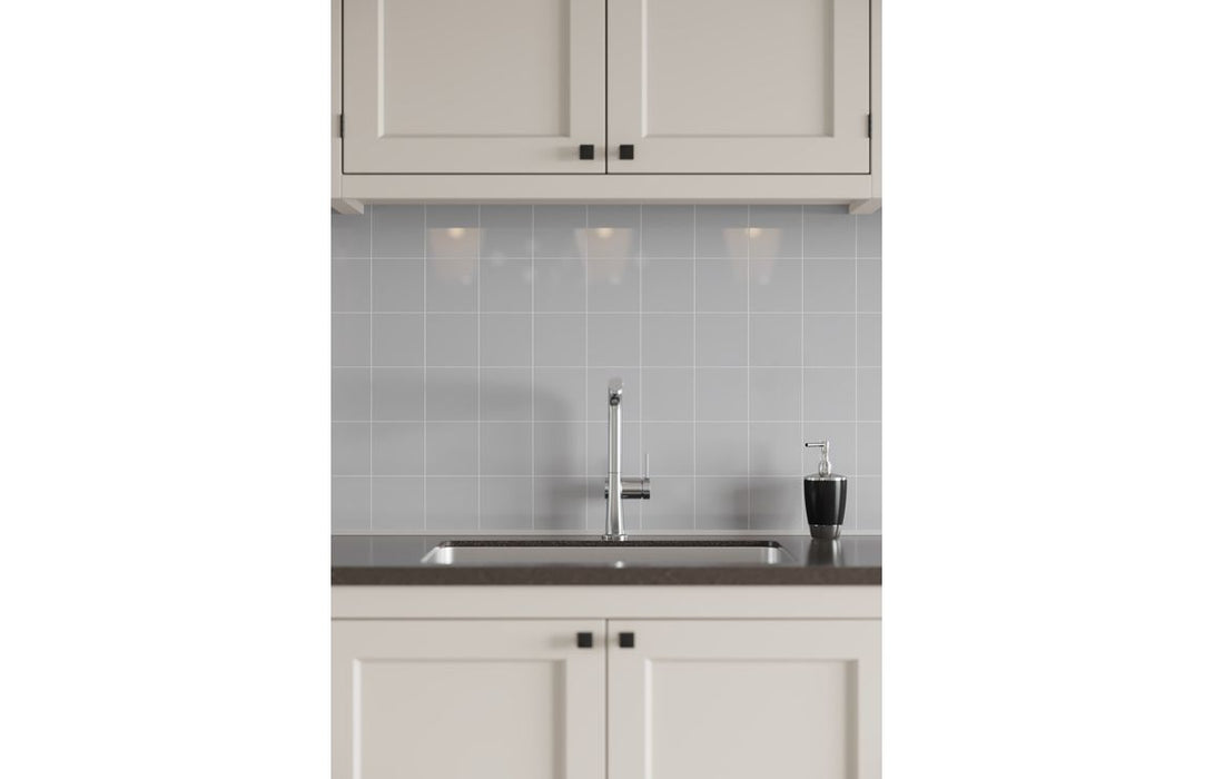 Fibo 10x10cm Square Tile 600x580mm Splashback - London (Pk/2)