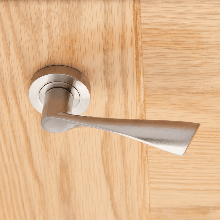 Deanta Fortuna Satin Finish Handle