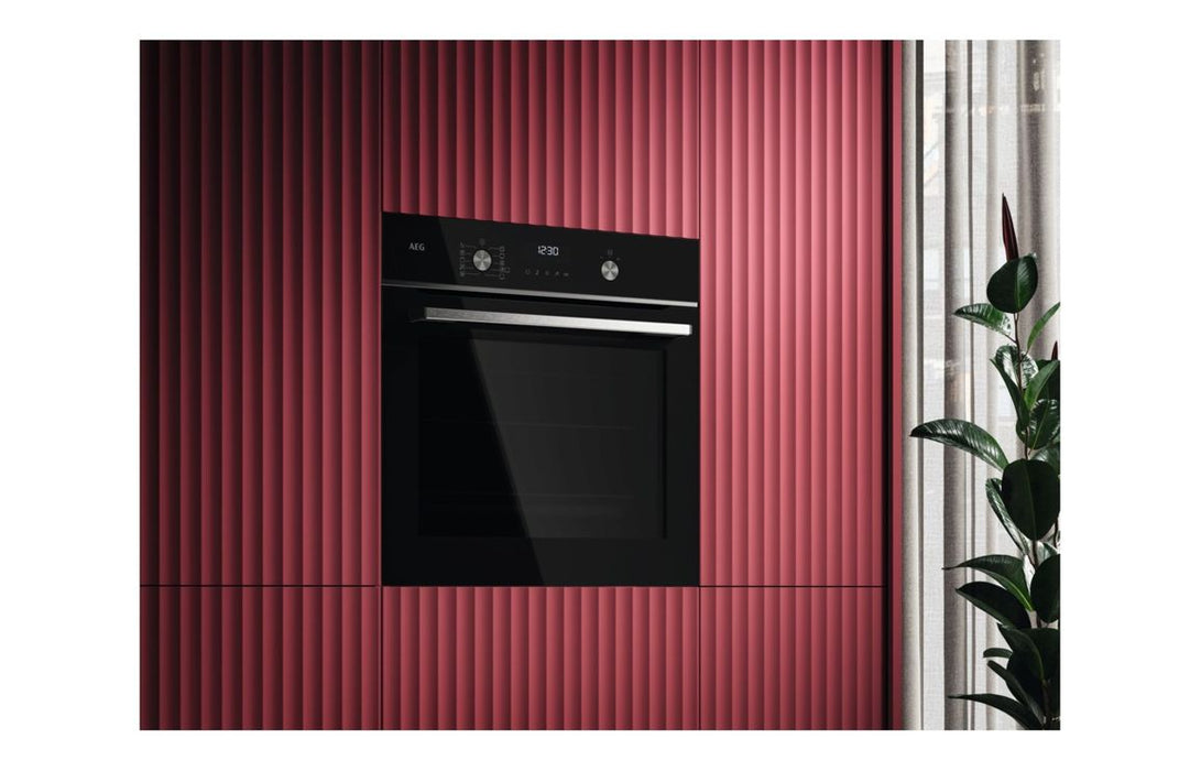 AEG GA5PB501AB Single Pyrolytic Oven w/Steam - Black