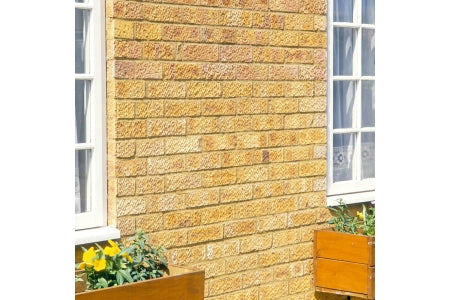 London Brick Company Facing Brick Saxon Gold - Pack of 390
