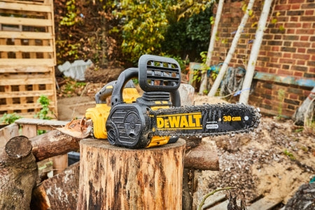 DeWalt 18V Xr Brushless 30cm Chainsaw Body Only DCM565N-XJ