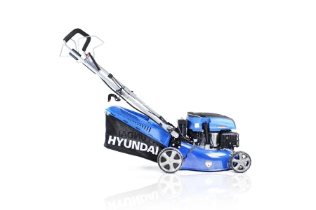 Hyundai 17"/42cm 139cc Electric-Start Self-Propelled Petrol Lawnmower HYM430SPE