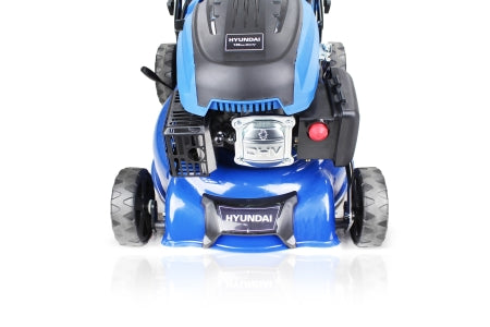Hyundai 17"/42cm 139cc Electric-Start Self-Propelled Petrol Lawnmower HYM430SPE