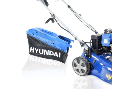 Hyundai 17"/42cm 139cc Electric-Start Self-Propelled Petrol Lawnmower HYM430SPE