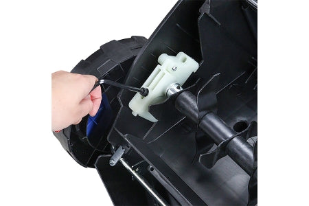 Hyundai 1800W Electric Lawn Scarifier / Aerator / Lawn Rake, 230V - HYSC1800E