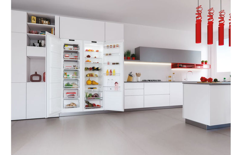 Hoover HOMS518EWK B/I Tall Larder Fridge