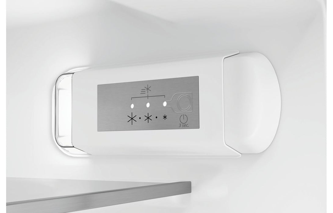 Hotpoint HBUL011.UK B/I Under Counter Larder Fridge