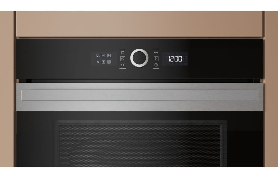 Hotpoint HMW57HMBUK B/I 900W Combination Microwave