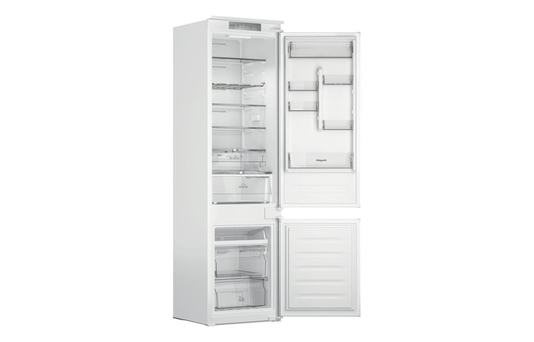Hotpoint HTC20 T322 UK B/I Total NoFrost 70/30 Fridge Freezer