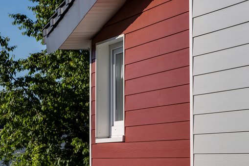 Hardie Plank - Traditional Red Lifestyle