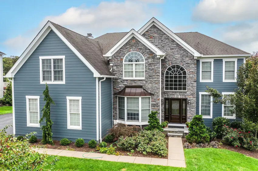 Hardie Plank Evening Blue Lifestyle 