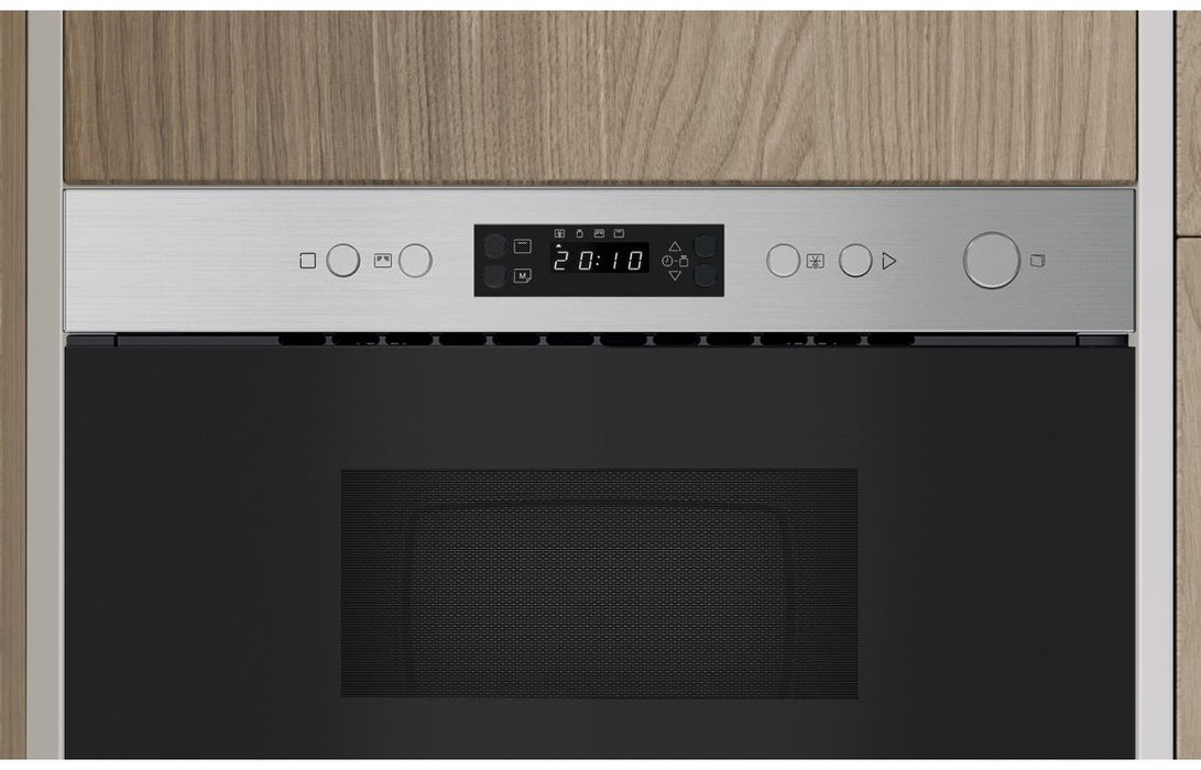 Indesit IM K12 XUK B/I 750W Microwave & Grill - St/Steel