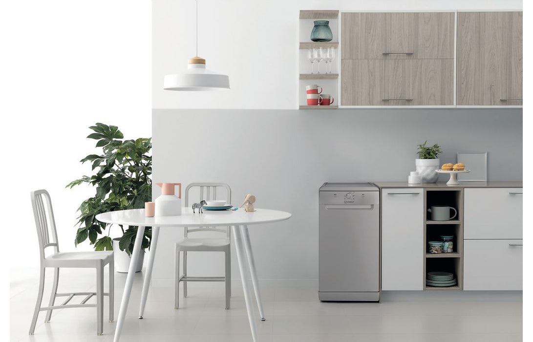 Indesit IN2FE10CS90SUK F/S 10 Place Slim Dishwasher - Silver