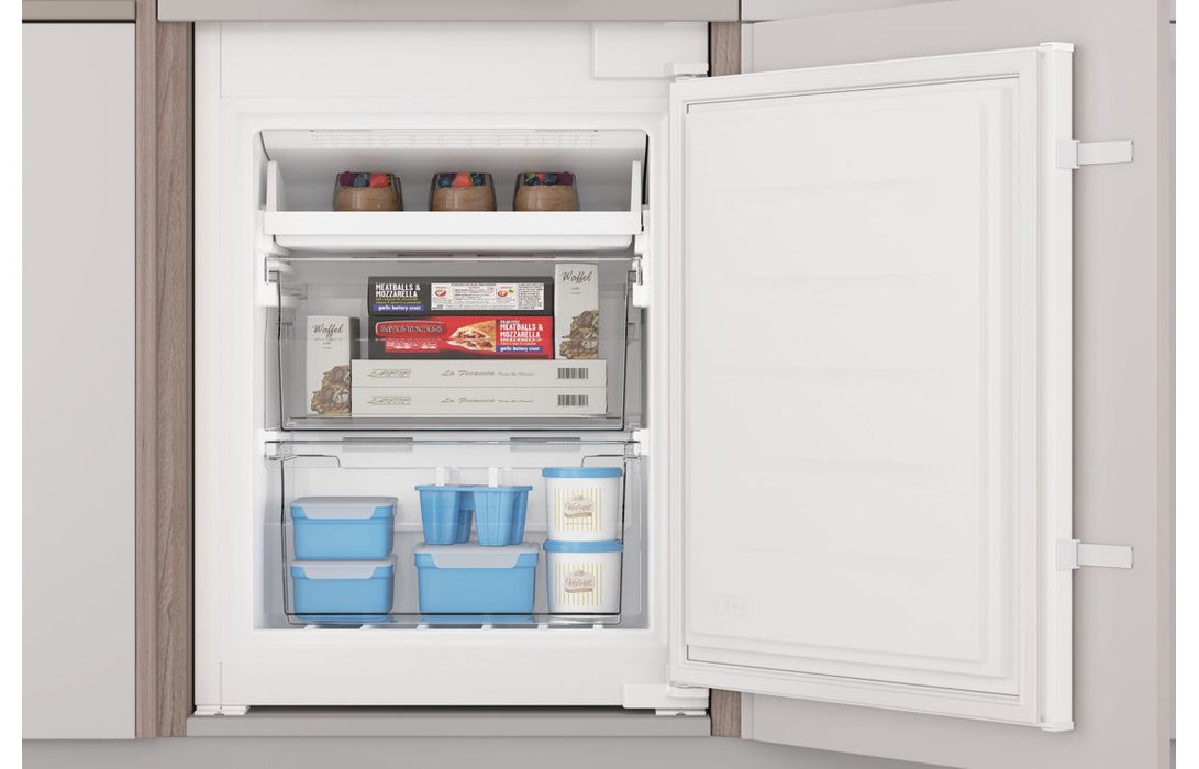 Indesit INC18 T112 UK B/I Frost Free 70/30 Fridge Freezer