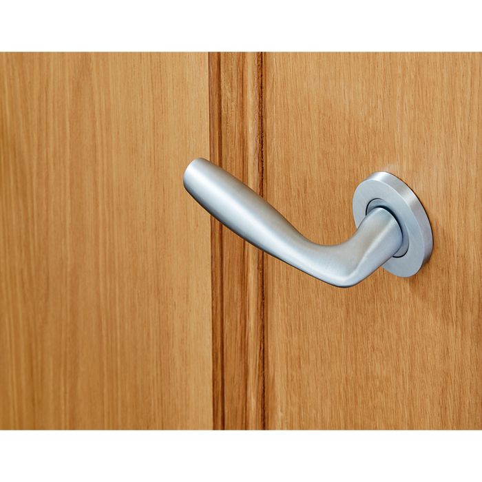IRONMONGERY NORMA SATIN CHROME TONE HANDLE HARDWARE PACK